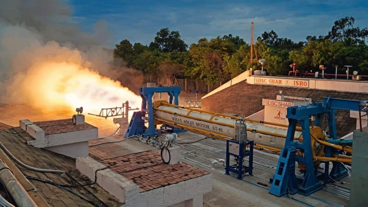 ISRO Conducts First Successful Ground Test of SOLVE Solid Motor for Gaganyaan Mission
